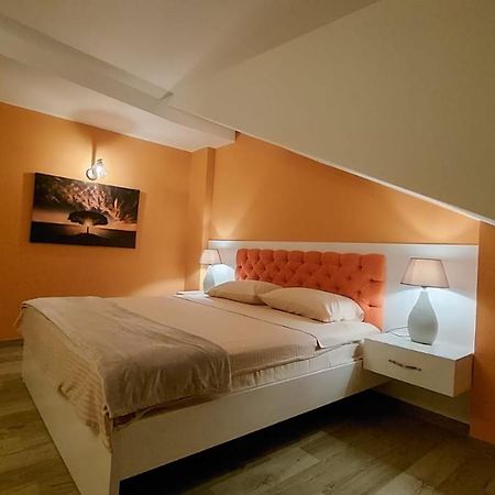 Pier 82 Apartments โอครีด ภายนอก รูปภาพ