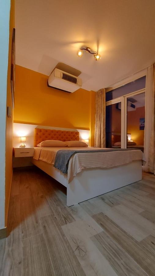 Pier 82 Apartments โอครีด ภายนอก รูปภาพ