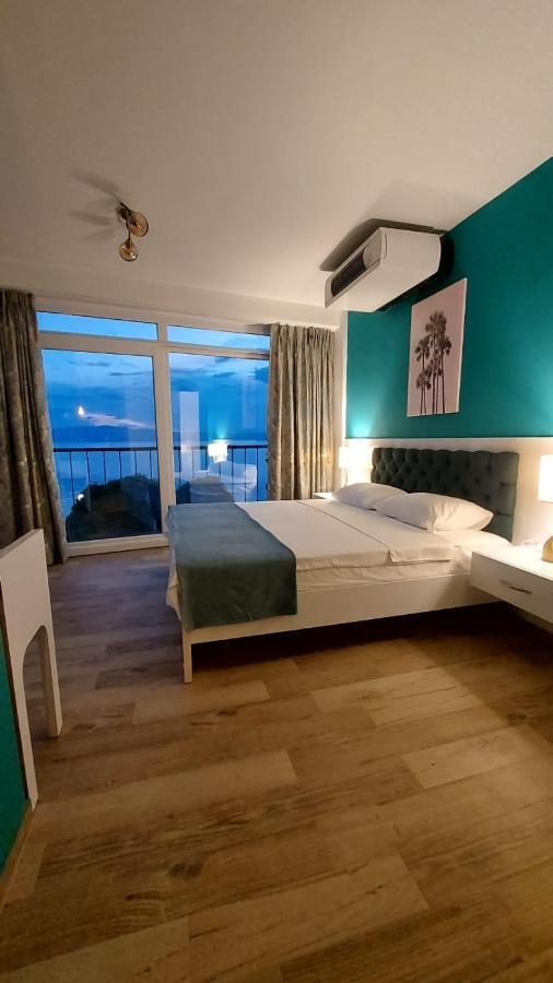 Pier 82 Apartments โอครีด ภายนอก รูปภาพ