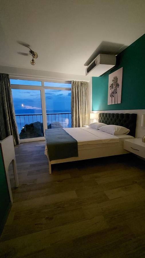 Pier 82 Apartments โอครีด ภายนอก รูปภาพ
