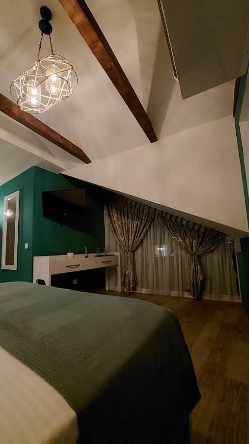 Pier 82 Apartments โอครีด ภายนอก รูปภาพ