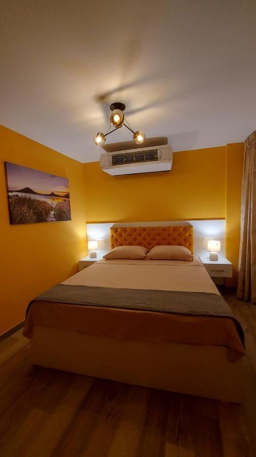 Pier 82 Apartments โอครีด ห้อง รูปภาพ