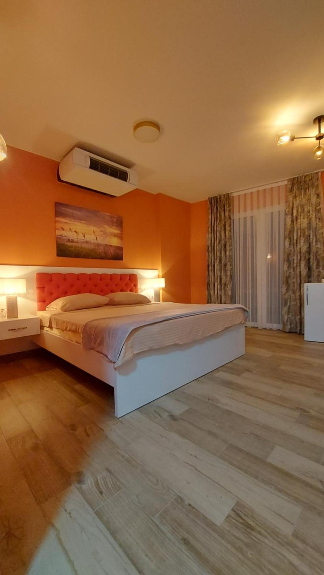 Pier 82 Apartments โอครีด ห้อง รูปภาพ